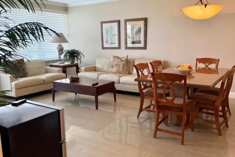 Condominio en venta en Fort Lauderdale, Florida, 2 dormitorios, 104.05 m2 № 2188053 - foto 3