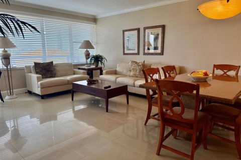 Condominio en venta en Fort Lauderdale, Florida, 2 dormitorios, 104.05 m2 № 2188053 - foto 4