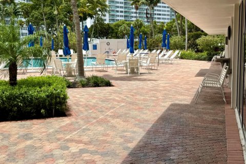 Condominio en venta en Fort Lauderdale, Florida, 2 dormitorios, 104.05 m2 № 2188053 - foto 26