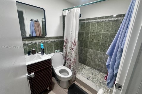 Купить кондоминиум в Майами, Флорида 1 спальня, 47.38м2, № 2049076 - фото 7