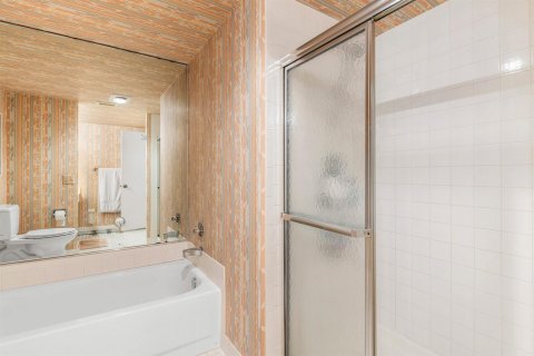 Condo in Boynton Beach, Florida, 2 bedrooms  № 2158334 - photo 26