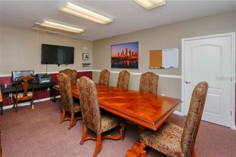 Propiedad comercial en alquiler en Lutz, Florida, 189.71 m2 № 1757783 - foto 12