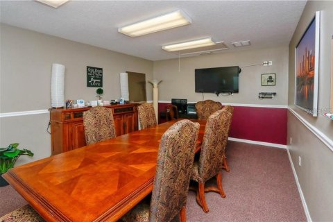 Propiedad comercial en alquiler en Lutz, Florida, 189.71 m2 № 1757783 - foto 11