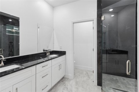 Villa ou maison à louer à Lakeland, Floride: 4 chambres, 183.76 m2 № 2291900 - photo 9