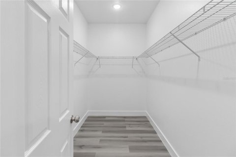 Villa ou maison à louer à Lakeland, Floride: 4 chambres, 183.76 m2 № 2291900 - photo 10