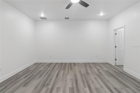 Villa ou maison à louer à Lakeland, Floride: 4 chambres, 183.76 m2 № 2291900 - photo 12