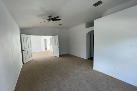 Casa en alquiler en Tampa, Florida, 4 dormitorios, 210.42 m2 № 1912308 - foto 18