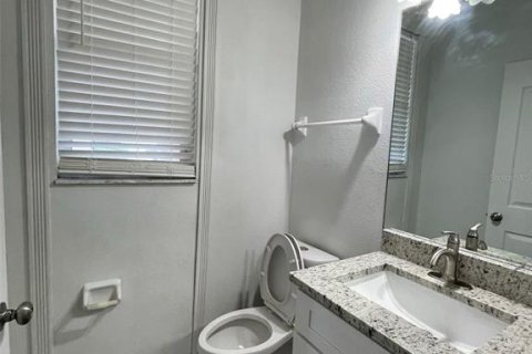 Casa en alquiler en Tampa, Florida, 4 dormitorios, 210.42 m2 № 1912308 - foto 3