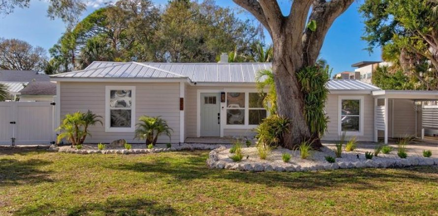 Casa en Sarasota, Florida 4 dormitorios, 144 m2 № 301859