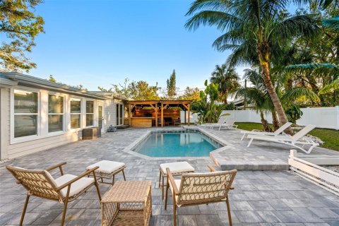 Casa en alquiler en Sarasota, Florida, 4 dormitorios, 144 m2 № 301859 - foto 6