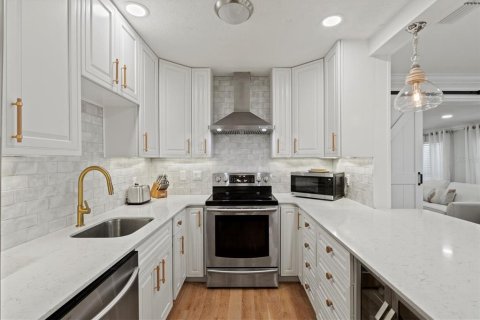 Casa en alquiler en Sarasota, Florida, 4 dormitorios, 144 m2 № 301859 - foto 5