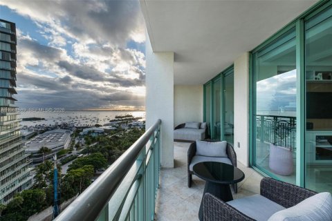 Купить кондоминиум в Майами, Флорида 2 спальни, 146.88м2, № 2048912 - фото 2