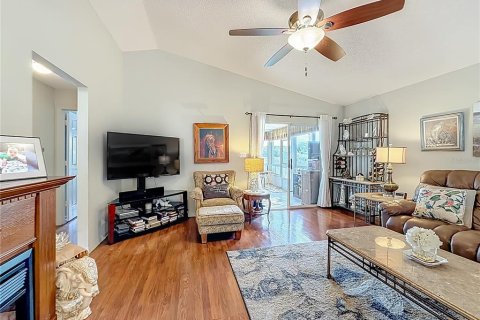 Villa ou maison à vendre à Leesburg, Floride: 2 chambres, 119.75 m2 № 2148640 - photo 14