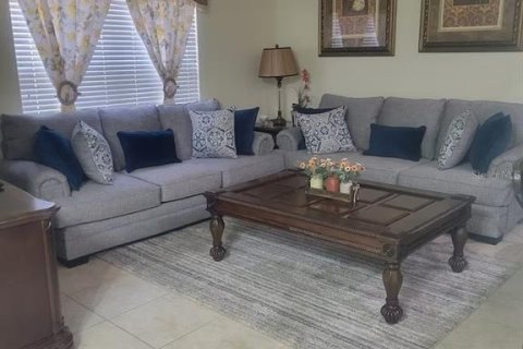 Townhouse in Kissimmee, Florida 4 bedrooms, 175.03 sq.m. № 2099374 - photo 8