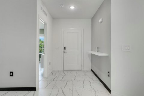 Villa ou maison à vendre à Port St. Lucie, Floride: 4 chambres, 191.94 m2 № 2083079 - photo 15