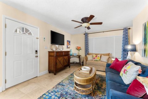 Copropriété à vendre à Sarasota, Floride: 2 chambres, 89.74 m2 № 2383715 - photo 20