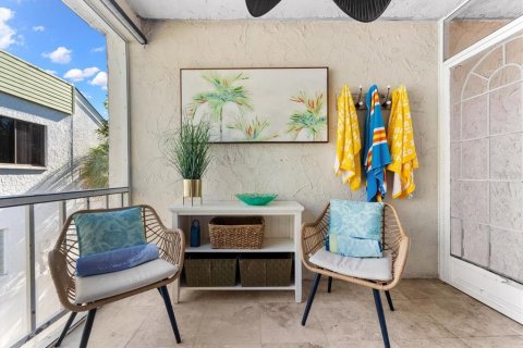 Copropriété à vendre à Sarasota, Floride: 2 chambres, 89.74 m2 № 2383715 - photo 16
