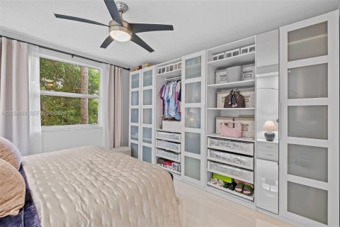 Condominio en venta en Sunny Isles Beach, Florida, 3 dormitorios, 117.43 m2 № 2183926 - foto 24