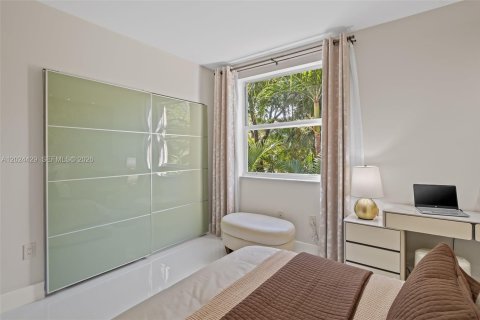 Condominio en venta en Sunny Isles Beach, Florida, 3 dormitorios, 117.43 m2 № 2183926 - foto 20