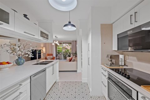 Condominio en venta en Sunny Isles Beach, Florida, 3 dormitorios, 117.43 m2 № 2183926 - foto 17