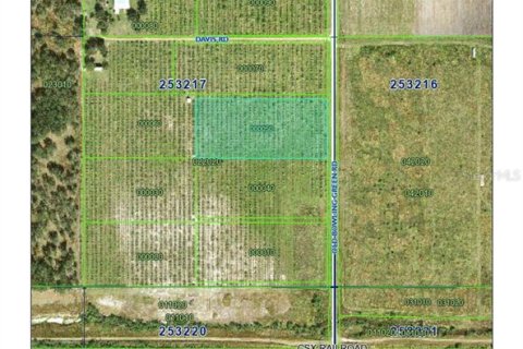 Land in Fort Meade, Florida № 1789557 - photo 1