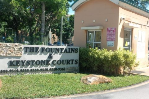 Condominio en alquiler en Miami, Florida, 1 dormitorio, 64.1 m2 № 2055610 - foto 12