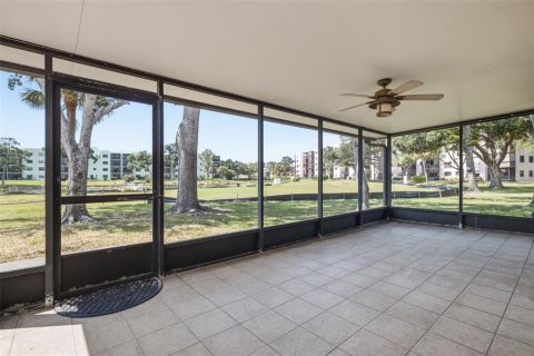 Condominio en venta en Saint Petersburg, Florida, 2 dormitorios, 161.19 m2 № 2232126 - foto 25