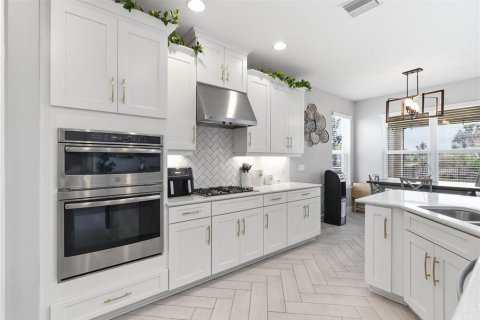 Casa en venta en Palmetto, Florida, 4 dormitorios, 244.89 m2 № 2142090 - foto 11