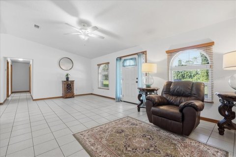 Villa ou maison à vendre à Edgewater, Floride: 4 chambres, 208.1 m2 № 2437170 - photo 14