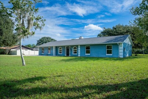 Villa ou maison à Edgewater, Floride 4 chambres, 208.1 m2 № 2437170