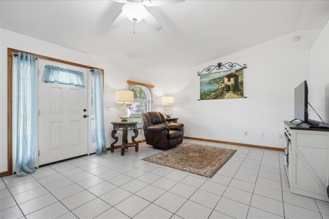 Villa ou maison à vendre à Edgewater, Floride: 4 chambres, 208.1 m2 № 2437170 - photo 13