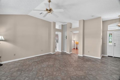 Villa ou maison à vendre à The Villages, Floride: 2 chambres, 130.99 m2 № 1884735 - photo 15