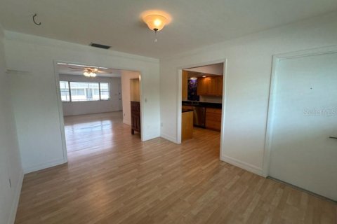 Condominio en venta en Sarasota, Florida, 2 dormitorios, 117.06 m2 № 1267576 - foto 4