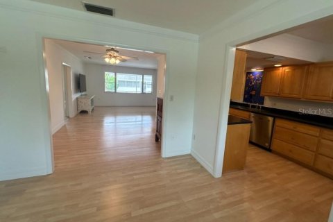 Condominio en venta en Sarasota, Florida, 2 dormitorios, 117.06 m2 № 1267576 - foto 3