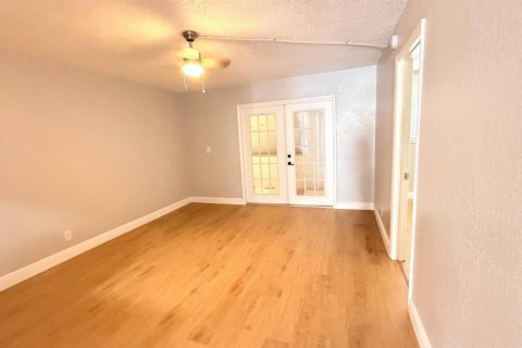 Propiedad comercial en venta en Sunrise, Florida № 2343007 - foto 5