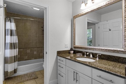 Condo in Four Corners, Florida, 3 bedrooms  № 1551676 - photo 26