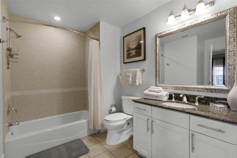 Condo in Four Corners, Florida, 3 bedrooms  № 1551676 - photo 22