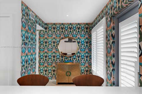 Condominio en venta en Miami Beach, Florida, 1 dormitorio, 77.2 m2 № 1954330 - foto 12