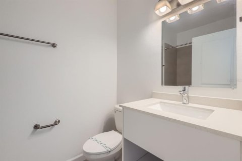 Adosado en venta en Orlando, Florida, 3 dormitorios, 139.35 m2 № 1546773 - foto 22