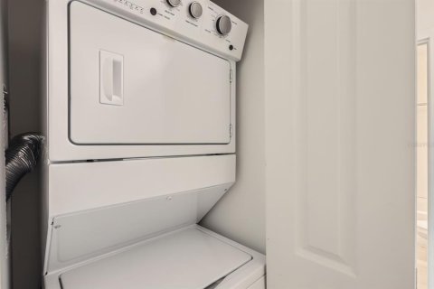 Adosado en venta en Orlando, Florida, 3 dormitorios, 139.35 m2 № 1546773 - foto 27