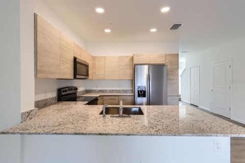 Adosado en venta en Orlando, Florida, 3 dormitorios, 139.35 m2 № 1546773 - foto 15