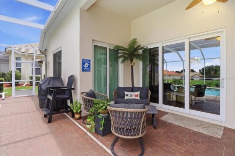 House in Hernando, Florida 3 bedrooms, 160.16 sq.m. № 2289796 - photo 6