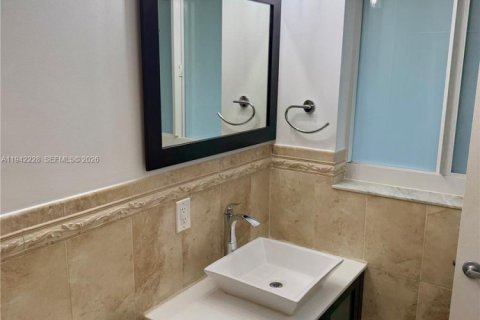 Villa ou maison à louer à Coral Gables, Floride: 3 chambres, 126.9 m2 № 2000063 - photo 14