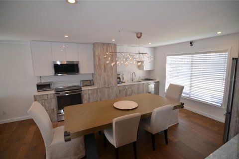 Condominio en alquiler en Longboat Key, Florida, 2 dormitorios, 108.51 m2 № 1910469 - foto 5