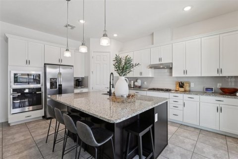 Casa en venta en Apopka, Florida, 4 dormitorios, 260.78 m2 № 2387722 - foto 10