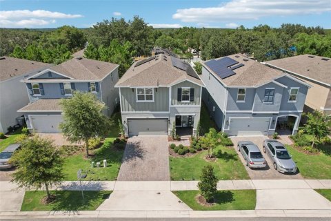Casa en venta en Apopka, Florida, 4 dormitorios, 260.78 m2 № 2387722 - foto 2