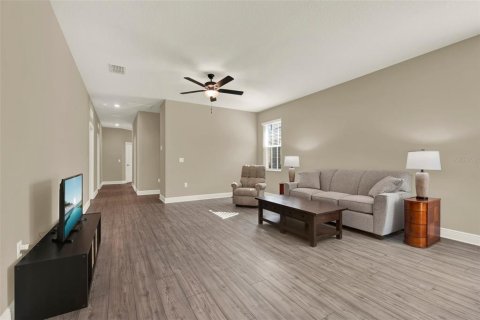 House in Kissimmee, Florida 3 bedrooms, 145.86 sq.m. № 1886907 - photo 17