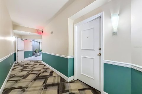 Condo in Orlando, Florida, 3 bedrooms  № 2377936 - photo 7