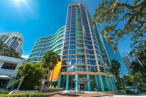 Condo in Orlando, Florida, 3 bedrooms  № 2377936