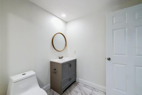 Condo in Orlando, Florida, 3 bedrooms  № 2377936 - photo 28